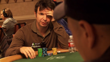Caramatti e gli avversari ai tavoli cash a Las Vegas: i signori della vecchia scuola