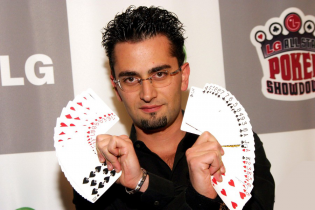 Vegas2italy ep.21: Esfandiari difende le Wsop dagli attacchi dei maghi