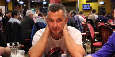 SharkBay “Accumulator”: Alessio Pillon chipleader dopo il Day 1A.