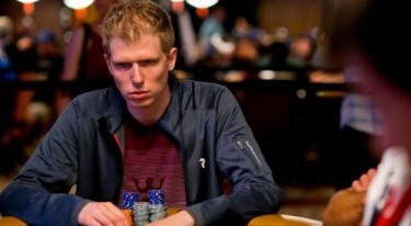 Sfida per la legalizzazione del poker in Norvegia: un poker pro contro un politico!