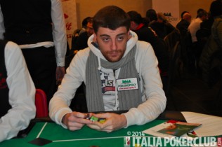 Alessandro “Jandro27” Sarro alla Pokeropoly Cup: “Il torneo live perfetto? Massimo 200 giocatori”