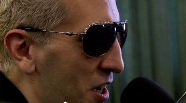 Perché Elky si è trasferito a Praga? Ecco i motivi