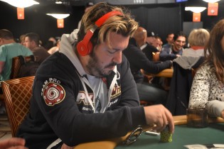 WSOP 2014 – Amaro ritorno alle origini per Max Pescatori: out al Limit Hold’em da 1.500$