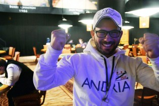 WSOP 2014 – Suriano fa sognare l’Italia del poker: è in finale nel 10.000$ Heads-Up No-Limit Hold’em!