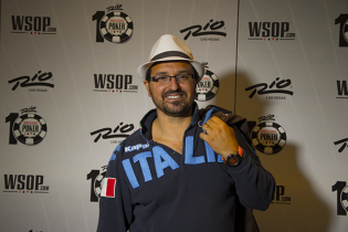 Giuseppe Zarbo, italiano con bandiera francese al quarto itm consecutivo al Main WSOP: “Ecco il mio segreto!”