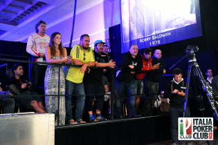 “Fai l’Inzaghi, non il Pirlo!” Max Pescatori e il tifo per Coppola al tavolo finale del 10-game mix