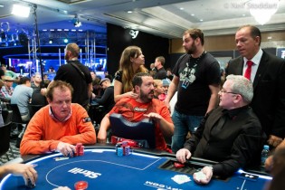 EPT Barcelona Main Event – Day 2: ottima giornata per Scatragli e Pescatori! 16 gli italiani al Day 3