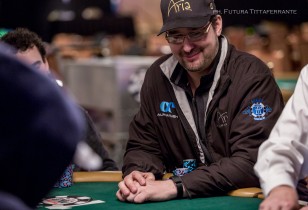 Immenso Phil Hellmuth: vince i problemi di salute e raggiunge un altro final table WSOP!
