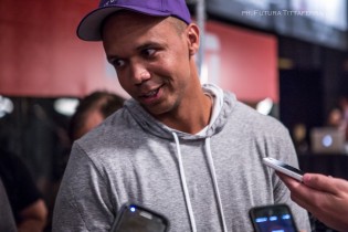Aussie Millions Main Event Day 3: Kan netto chipleader, Phil Ivey e “timex” in corsa a 30 left!