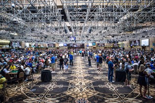 Via Twitter Jack Effel chiede nuove idee per la prossima edizione WSOP