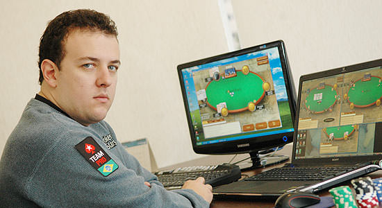 unibet live poker