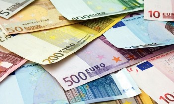 Tassa sul contante: il poker live trema, ma solo per qualche ora!