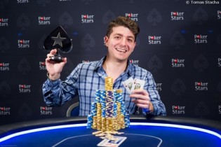Barcellona da record: è la tappa EPT più grande della storia. 47 italiani approdano al day 2.