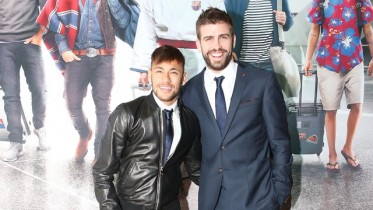 Neymar Jr. arriva all’High-Roller Barcellona e sale subito in cattedra! Piquè non è da meno…