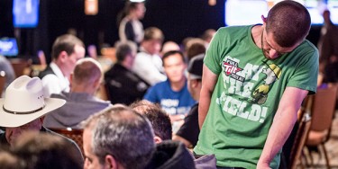 Gus Hansen si dà al Bridge e accusa i presunti bari italiani agli Europei: “Era impossibile batterli!”