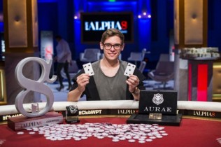 Fedor Holz trionfa nel WPT Alpha 8 di Las Vegas, terzo Daniel Negreanu