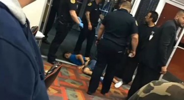 Caos a Miami: poliziotto accoltellato da un cliente nella poker room del Magic City Casinò