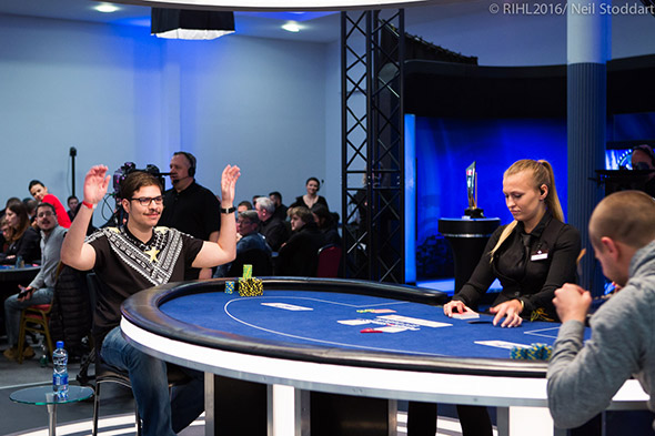 mustapha-kanit-hands-up-high-roller-ept-dublino