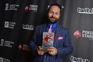 American Poker Awards – Kara Scott Presenter Of The Year, due premi per l’undicesimo posto di Negreanu alle WSOP