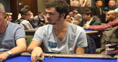 A 8 left aveva un’ante, chiude 2° per 133.000$: al Sunday Million il miracolo del pro brasiliano Nicolau Villa-Lobos!