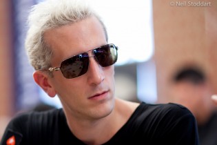 ‘Elky’ ci sa fare anche a Hearthstone: supera 68 avversari e vince un torneo a Birmingham!