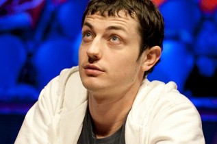 “durrrr mi ha pagato 700k in penalità!” Per Daniel Cates la sfida HU contro Tom Dwan finirà nel 2018