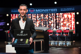 La favola di Farid Yachou: dalla caffetteria di Amsterdam al trionfo al WPT ‘Tournament of Champions’!