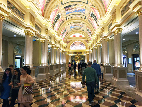 viaggio tony g macao venetian interno