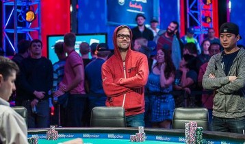 WSOP review – Il clamoroso misstep di James Obst a 14 left nel Main Event!