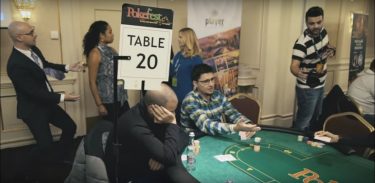 Più di 300 giocatori immobili per il primo incredibile ‘Mannequin Challenge’ ai tavoli da poker!