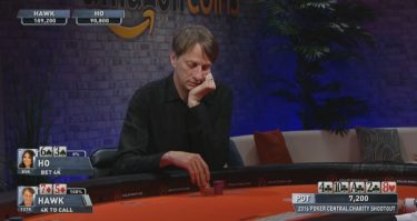 Beneficenza o fantascienza? Tony Hawk vince una mano assurda con “7 alta” contro Maria Ho!
