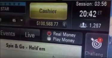 Torna dalla famiglia per l’operazione del padre malato e vince uno Spin da 100.000$: la favola di James Piccolo!