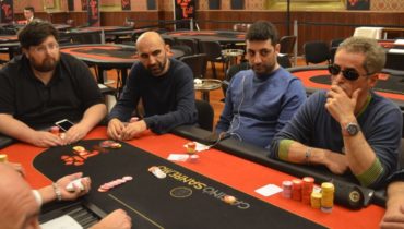 PartyPoker Millions – Hand of the… Phase: incrocio a 4 tra Adinolfi, Miniucchi, Trebbi e Giannino!