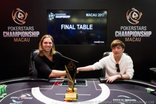 Vittoria epica per Elliot Smith a Macao: l’heads up del Main Event è durato quasi 12 ore!