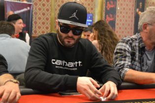 Salvatore ‘totosara_93’ Saracino 2° al Sunday Special, a Carini il premio più grande del Sunday High Roller dopo deal a sei!
