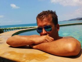 Reg Identikit – Il giramondo Carlo ‘AUMNAMASHIVA’ Gatti: “Il passaggio al ‘punto it’ è stato traumatico”