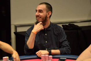 Fabrizio ‘I’llPlayUOut’ Falzei vince lo spin da 300.000€!