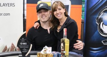 I pro PartyPoker Alex Foxen e Kristen Bicknell si sposano!