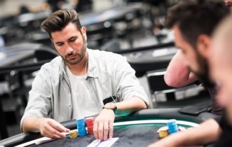 Partito il Super High Roller a Barcellona! Sammartino è già out, l’iraniano Khangah domina il Day 1