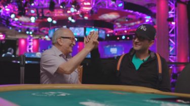 Beyond the Rail – Esfandiari ci porta dietro le quinte delle WSOP: “Il Super Bowl del poker”