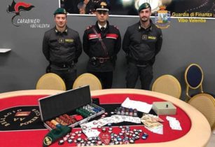Salvatore Bonavena tra i nove denunciati della operazione ‘Vibo Poker Tour’: “La mia non è una bisca!”