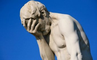 I peggiori misclick nel poker live: ecco i casi più clamorosi di all-in accidentale