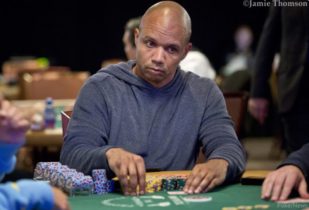 Incredibile cooler al Triton Super High Roller: allin a 4 e Ivey paga dazio