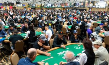 WSOP – Che numeri al Crazy Eights! Passano anche Bonazza, Adinolfi, Musu e Barbato