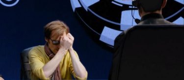 Il peggior tentativo di sempre di dare un fake tell?