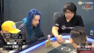 Asian Andy regala spettacolo al Bike: ecco come scoppia un set chiudendo scala