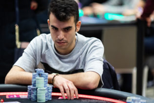 WSOP 2021: Hellmuth vicino al Final Table nel Razz. Luigi Shehadeh al Day 2 tra le leggende