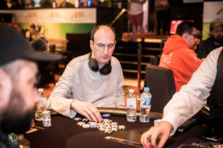 Erik Seidel a premio in cinque decenni diversi