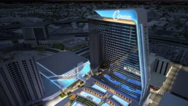 Las Vegas: 28enne nuda crea il panico ed oscura un casino, il video