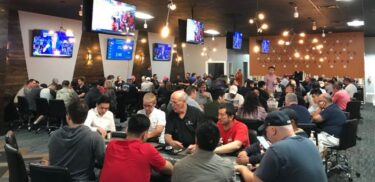 Texas Card House Dallas: mano complessa con overbet al river